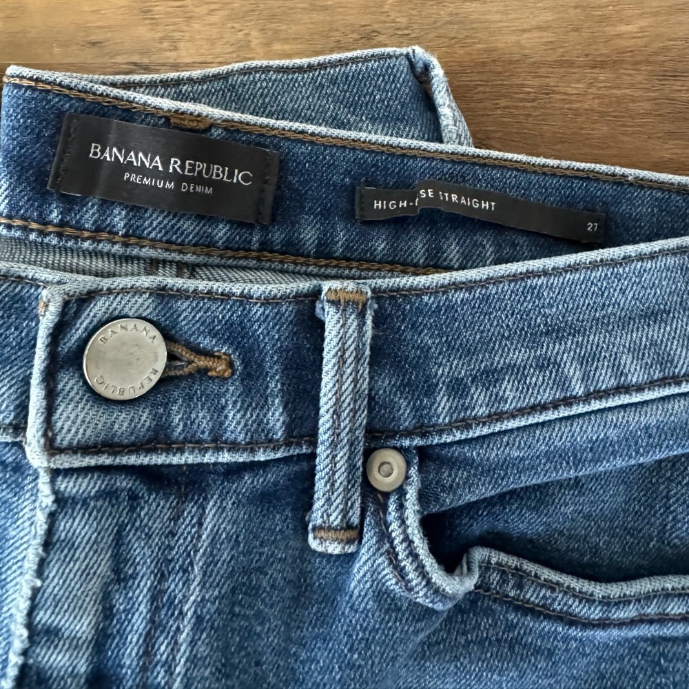 Banana Republic High-Rise Straight Jeans - Dark Blue Wash - Picture 5 of 7
